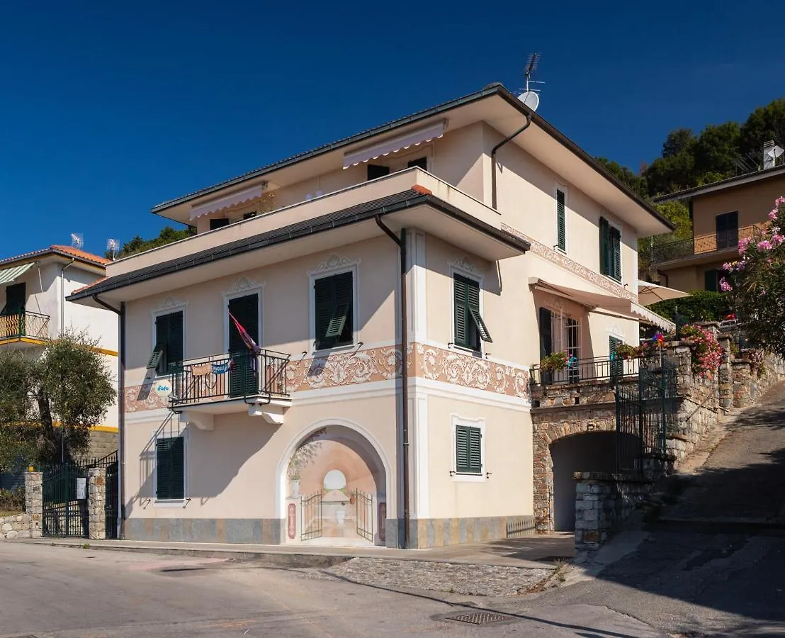 B&B Villa Bianca Leivi 0*,  Italia